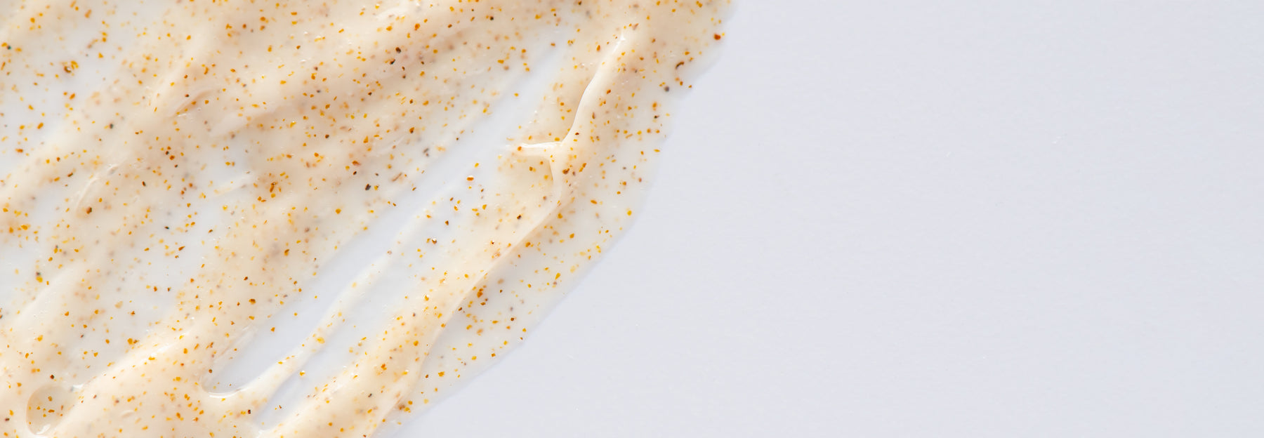 The Skin-Transforming Benefits of Lactic Acid as a Gentle Exfoliator