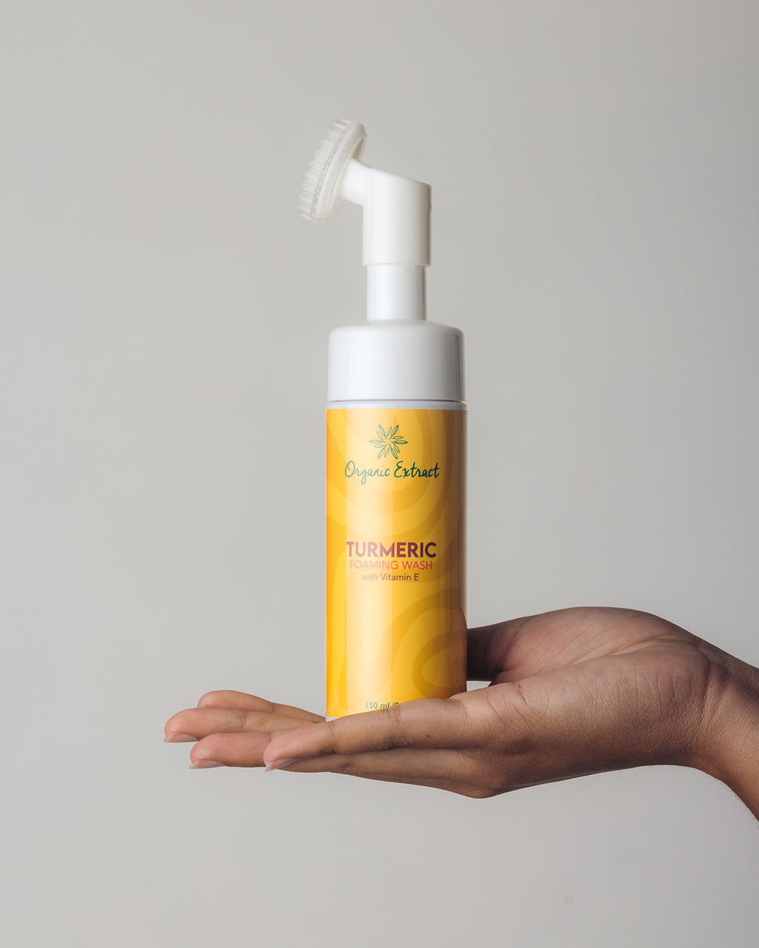 Organic Extract Turmeric Foaming Wash 5 oz/ 150ml - Mitchell Brands